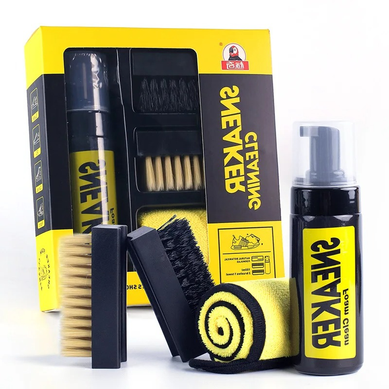 150ml水なしフォームスニーカークリーナーキット（ブラシと - Sneaker Care Clean のレビューと価格