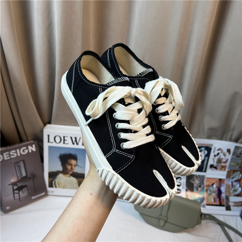 女性足袋キャンバスシューズストリートレースアップスプリットト - White Sneaker Care Kit のレビューと価格